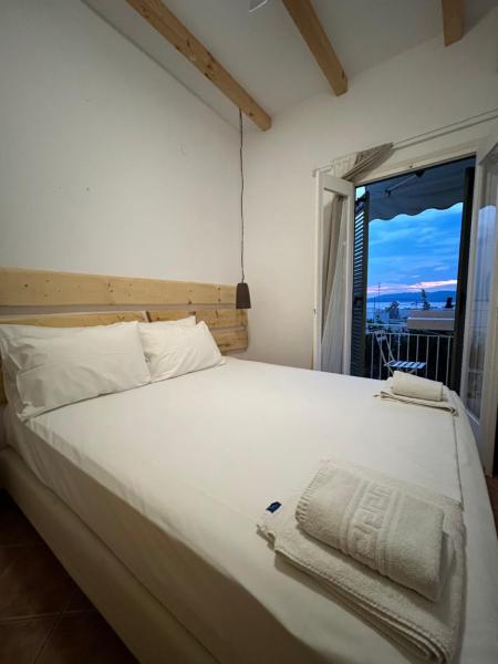 Sea Home, Prenota  Loutraki 