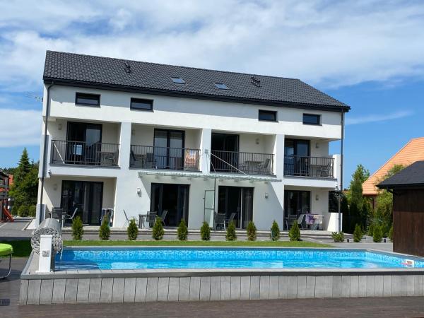 Pensjonat Plaża 2, Buchen Sie  Hotels mit Pool in Pommern, Schwimmbad