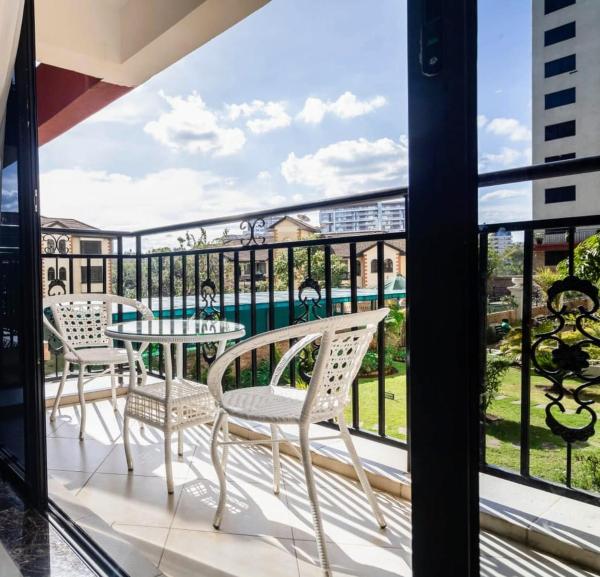 luxe living one bedroom apartment with heated swimming pool fully equipped gym ample parking space and relaxing rooftop with amazing city views, Buchen Sie Ferienwohnung Nairobi CBD Nairobi