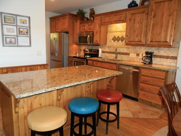 Village At Indian Point Lodge 15 Unit 7, Buchen Sie  Hotels mit Pool in Missouri, Schwimmbad