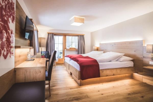 Collina Bed and Breakfast Lenzerheide, Reserva ahora  Hoteles en Grisones con aparcamiento, Aparcamiento