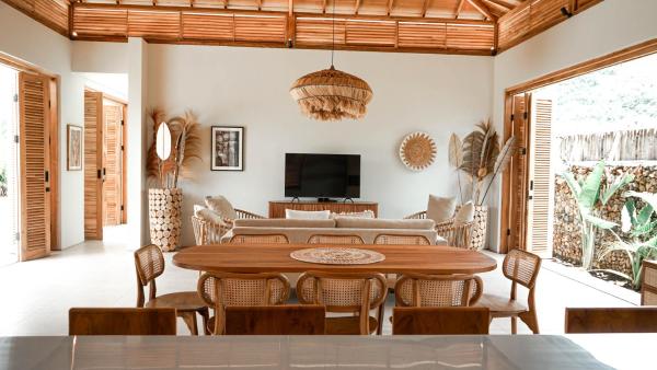 Villa Elior Selong Belanak, South Lombok, Reserva ahora  Hoteles en Lombok con aparcamiento, Aparcamiento