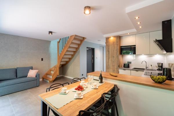 Apartamenty w sam las by KLIF Ustka - dwupoziomowy z 2 sypialniami balkonem widokiem na las, parkingiem, Reserva ahora  Ustka 