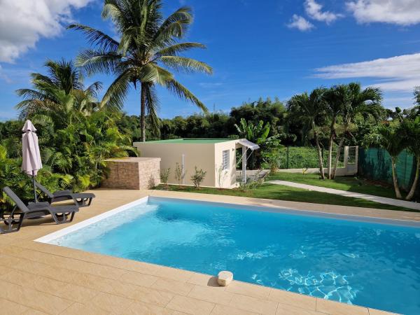 BUNGALOW PISCINE ZEN & GREEN - confort, Reserva ahora  Baie-Mahault Basse-Terre
