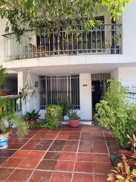 Hostal Familiar, Prenota  Hotel economici a Bolivar