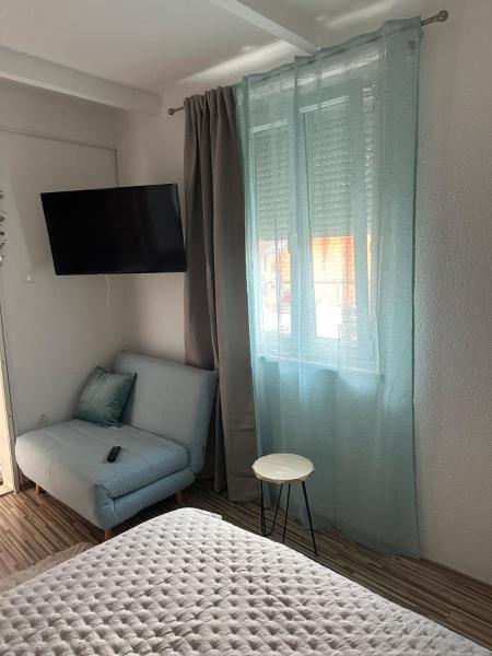 Lucky Star Apartments in City Center, Buchen Sie Ferienwohnung Hotels in Split mit Parkplatz, nahe Hafen von Split, Parkplätze