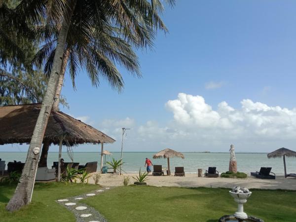Sea Coral Beach Resort, Book  Cheap Hotels in Kepulauan-Riau Province