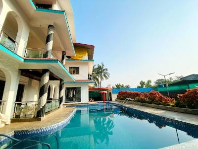 Mhatre Villa 6BHK Alibaug, Réserver  Hôtels à Maharashtra avec piscine, Piscine