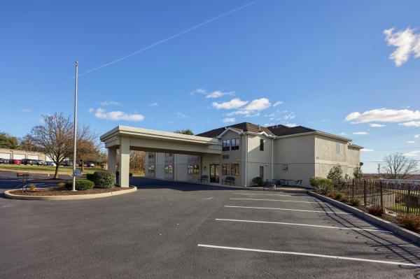 Lititz Pointe Inn and Suites, Buchen Sie  Lititz Lancaster