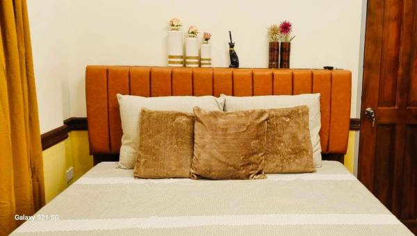 B&N Building Rental, Prenota Hotel Hotel a Hinigaran con parcheggio, Parcheggio