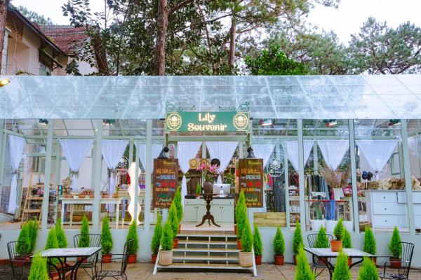 Lily Villa Mang Den, Prenota  Hotel economici a Kon Tum
