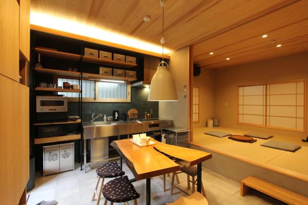 Tokyo Villa Kameido, Book  Tokyo Tokyo Prefecture