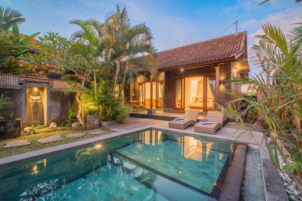 Delvana Villa Ubud, Reserva ahora  Hoteles con piscina en Bali, Piscina
