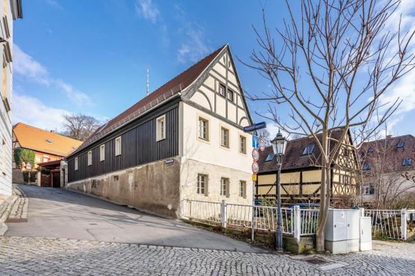 Ferienwohnungen in Dresden-Wachwitz, Réserver  Hôtels à Saxe avec parking, Parking