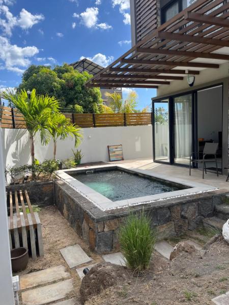 Charming Cosy Villa, Prenota  Hotel a Mauritius Costa Ovest con piscina, Piscina
