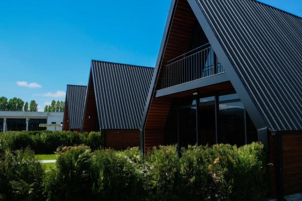 Tserovani Velada & Cottages, Buchen Sie  Tserovani 