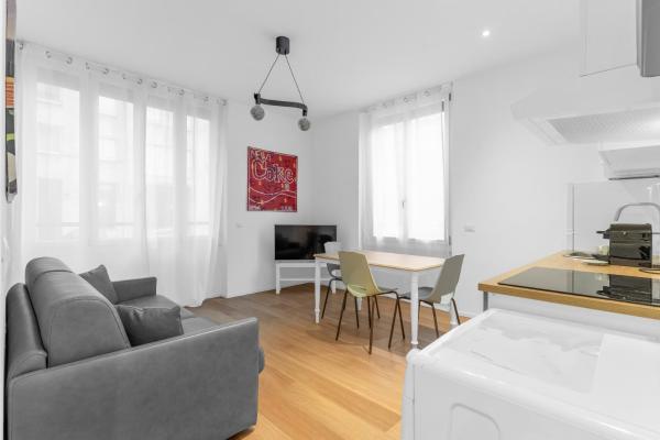 Casa da suite Repubblica, Book  Milan Lombardy