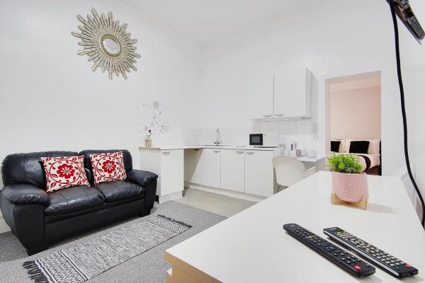 Azure Beach Hotel, Buchen Sie  Hotels in Dorset mit Parkplatz, Parkplätze