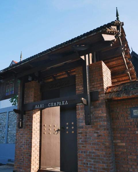Sari Chempaka Home Stay, Prenota  Karak 