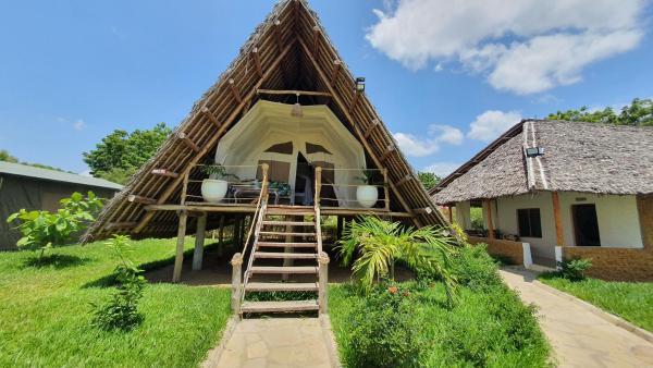 Kirepwe Ecco Camp Watamu, Reserva ahora  Watamu 