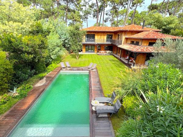 Villa Mimosas, Prenota  Hotel a Aquitania con piscina, Piscina