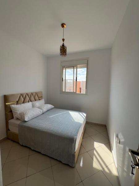 Location Familiale à Marrakech, Buchen Sie  Hotels in Marrakech-Safi mit Parkplatz, Parkplätze