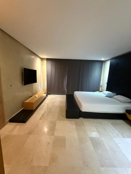 Villa argan, Buchen Sie  Hotels in Marrakech-Safi mit Parkplatz, Parkplätze