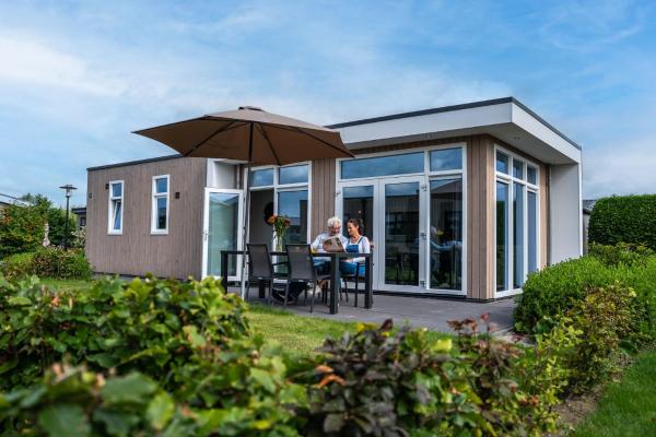 Park Westerkogge, Book Resort Village Hotels in Rotterdam with a Pool, Swimming Pool