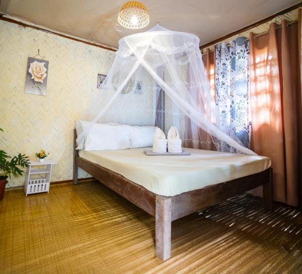 Femya Native House, Buchen Sie  Günstige Hotels in Palawan