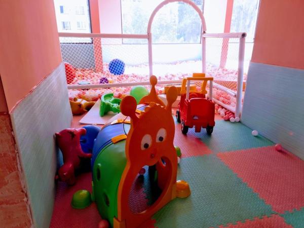 Executive living two bedroom apartment with heated swimming pool and well equipped gym with amazing city scenic views, Buchen Sie Ferienwohnung Nairobi CBD Nairobi