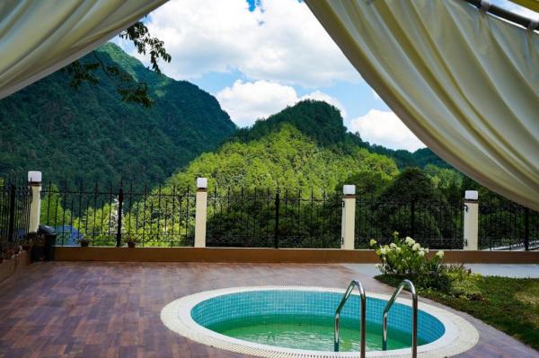 张家界喜屋民宿, Reserva ahora  Hoteles con piscina en Hunan, Piscina