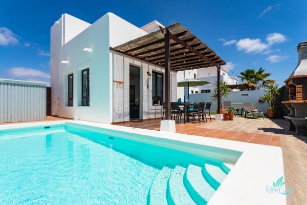 Villa Oliral, Prenota  Hotel a Isole Canarie con parcheggio, Parcheggio