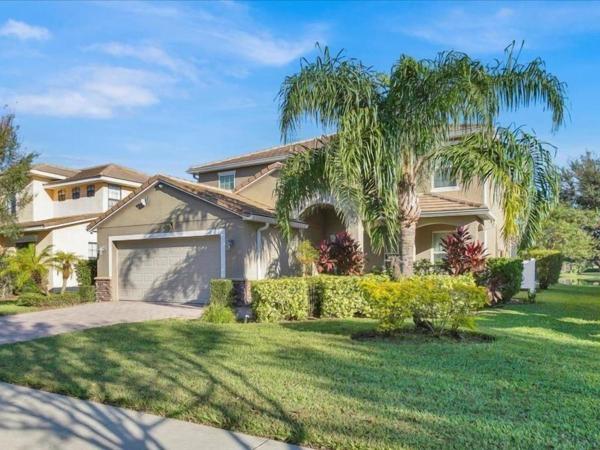 Calabria Lakeside Villa With Pool And Spa Near Disney, Prenota  Hotel SPA a Florida, SPA