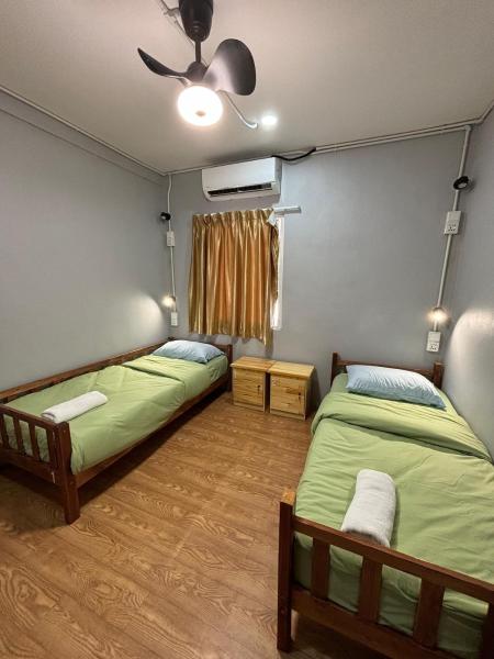 OYO 91278 Five minutes Lodge, Prenota Hotel Hotel economici a Borneo