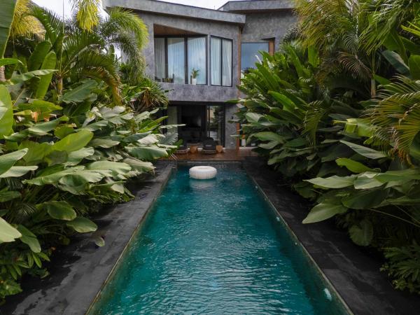 AMO Residences, Prenota  Canggu Badung