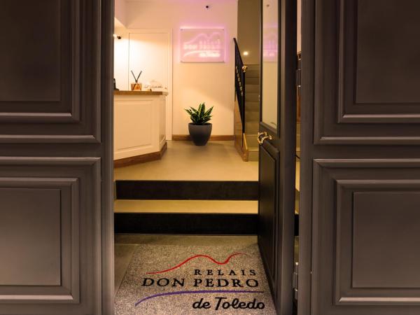 Relais Don Pedro de Toledo, Book  Naples Campania