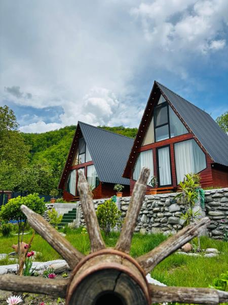 off in racha, Buchen Sie  Ambrolauri Racha