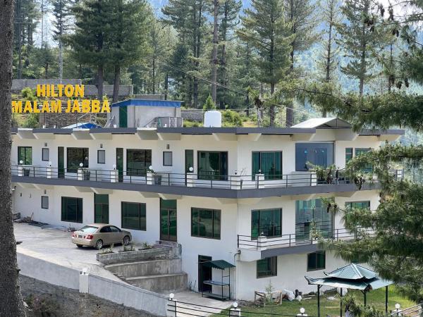 Hilton Resort Malamjabba by Khan Familia, Prenota Resort Hotel economici a Khyber Pakhtunkhwa Province
