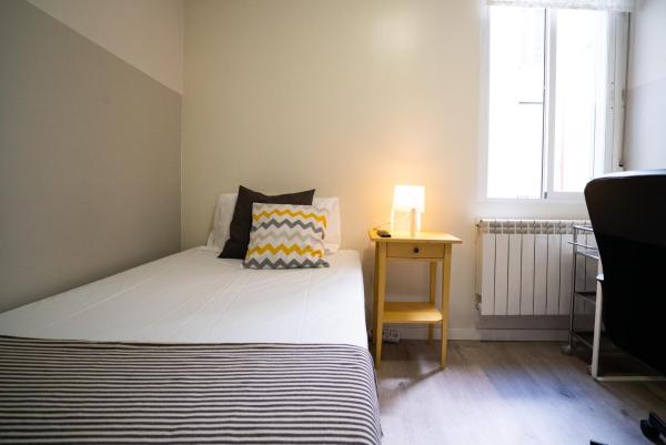 Smartliving Madrid Centro, Book  Centro Madrid, near Edificio Grassy