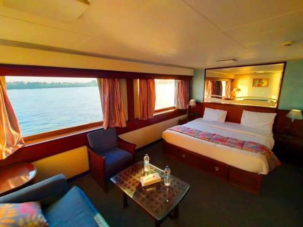 نايل كروز المعادي, Prenota  Hotel con piscina a Cairo Governorate, Piscina