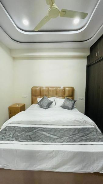 Viswanadhunis Antilia Comfort Stay Inns Single Rooms, Réserver  Hyderabad 