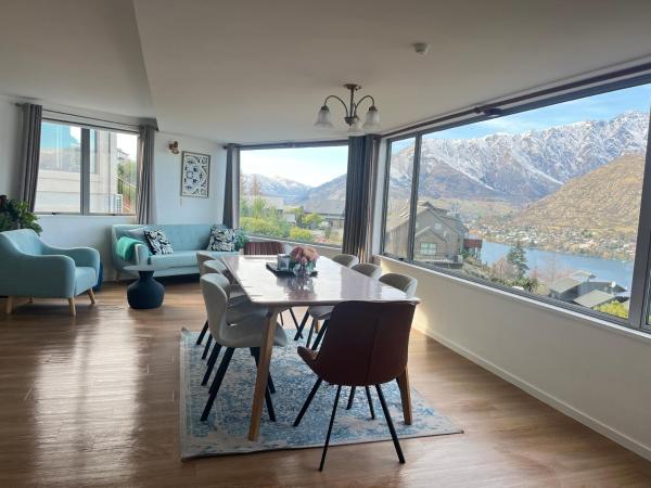 Mings Lakeside Goldleaf Suites, Buchen Sie  Queenstown 