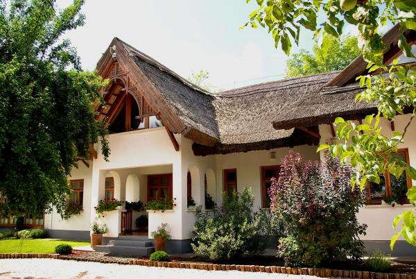 Reichelhausen Vendégház, Réserver  Hôtels à Southern Great Plain avec piscine, Piscine