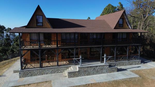 Manila Hideaway, Prenota  Sater Uttarakhand