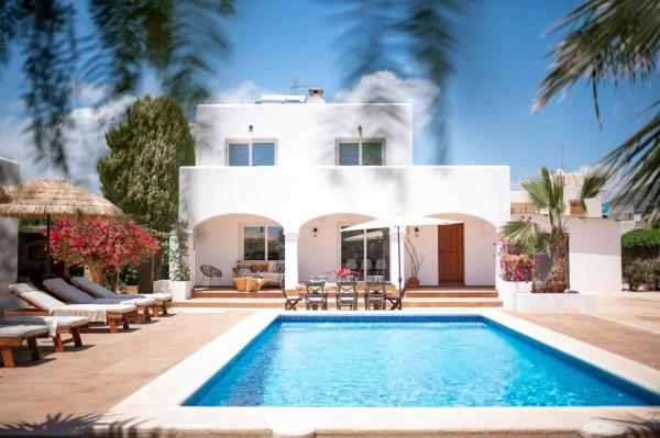 Private Villa near Ibiza town, Book  San Jose de sa Talaia Ibiza