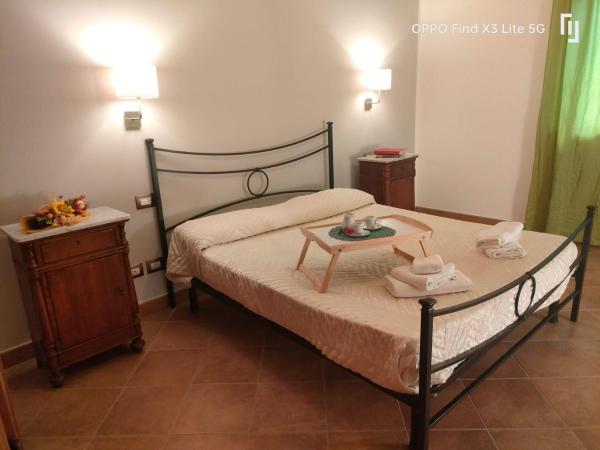 Tenuta Villa Torriti, Reserva ahora  Hoteles con piscina en El Lacio, Piscina