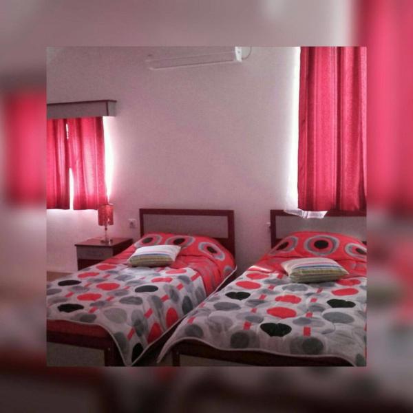 Guesthouse Vila Nova, Buchen Sie Pension Hotels in Vojvodina mit Pool, Schwimmbad