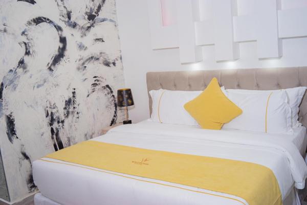 Wils Hotel Supreme