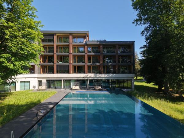 Buff Medical Resort