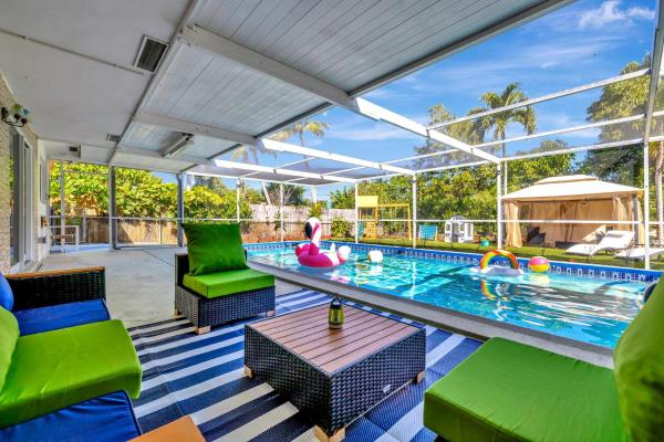 Villa Ft Lauderdale XL Pool, playground, BBQ, beach, Family Paradise, Buchen Sie  Hotels in Broward County mit Pool, Schwimmbad
